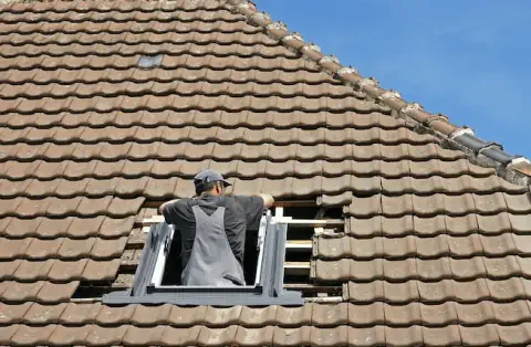 Pose de velux - La Bâtie-Neuve
